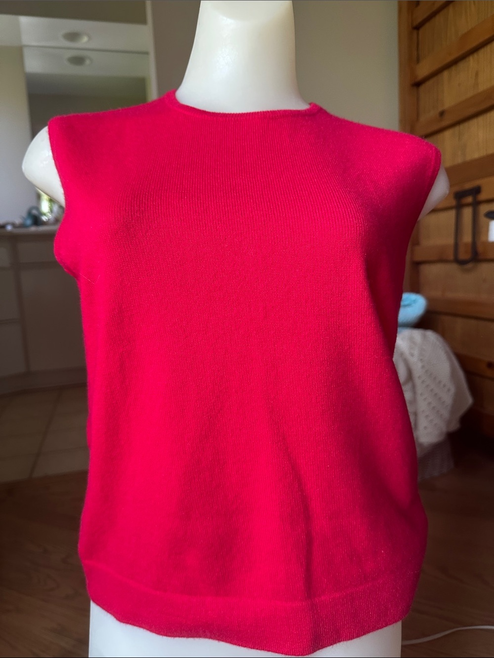 Sleeveless Cashmere Red Knit Tank Top Vintage Jones New York size small